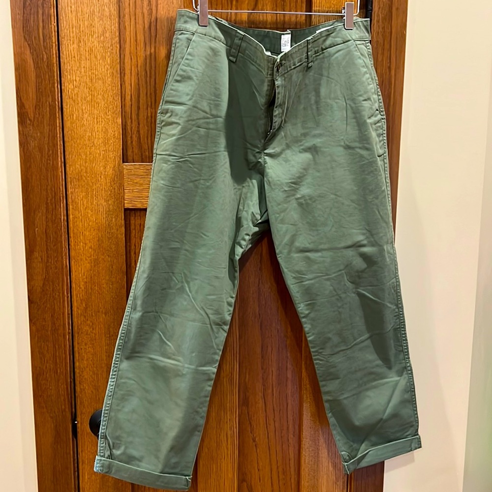 GAP Girlfriend khaki